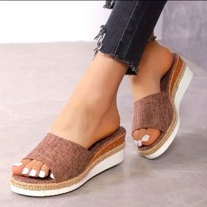 🎀Clearance🎀 NWT SOFT FABRIC platform Wedge Espadrilles slides cute & versatile